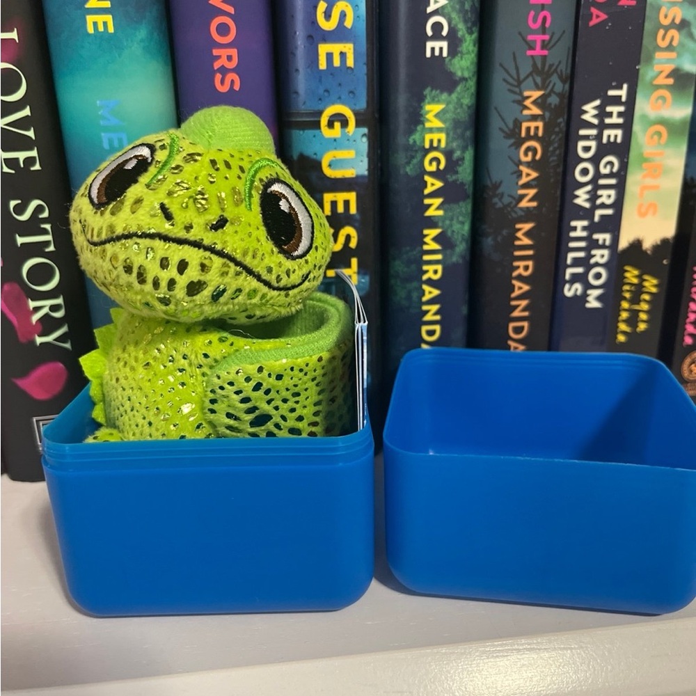 Pascal Cutie Cuff